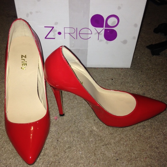 Sold - Picture 2 of 3