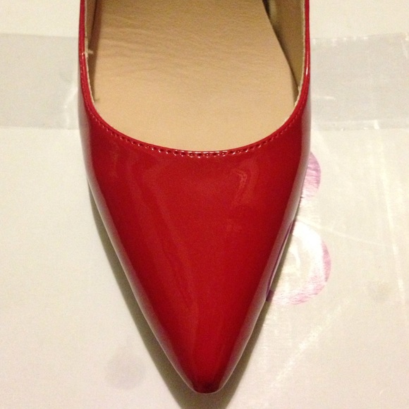 Sold - Picture 3 of 3