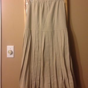Ann Taylor Pleated Skirt
