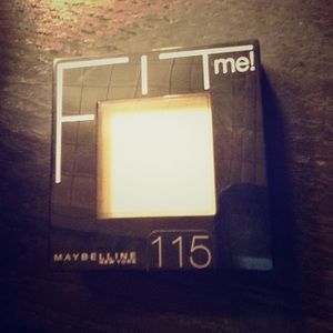 Maybelline Fitme! Ivory 115 powder