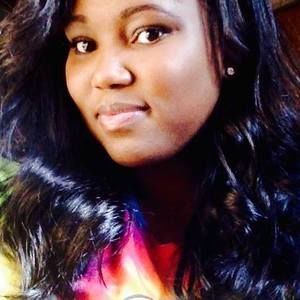 Meet your Posher, Cassandra