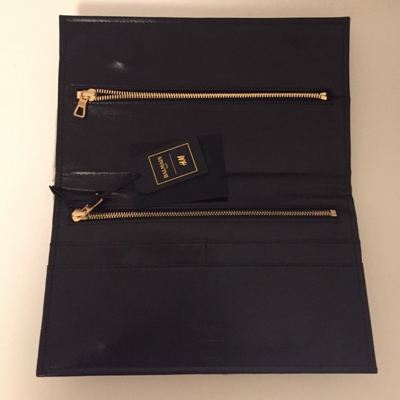 SOLD ON ANOTHER SITE Balmain for H&M clutch. - Picture 2 of 3