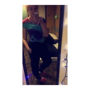 Meet your Posher, Makayla