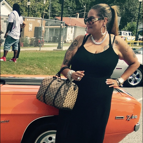 Meet your Posher, Annette - Picture 2 of 8