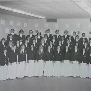 Meet your Posher, Donna