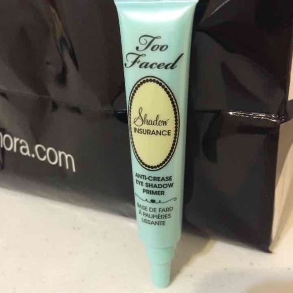 Too faced eye shadow insurance.