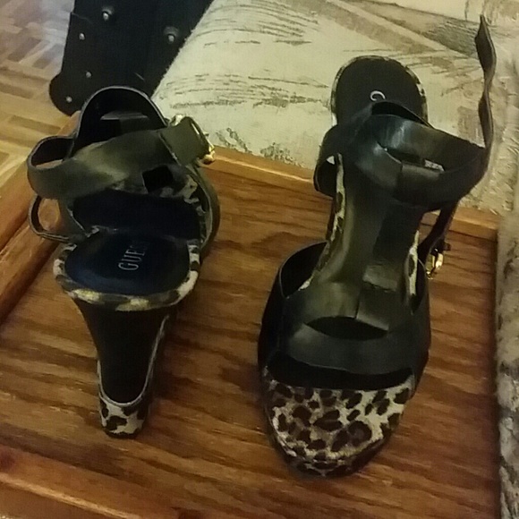 Wedge sandals - Picture 3 of 4