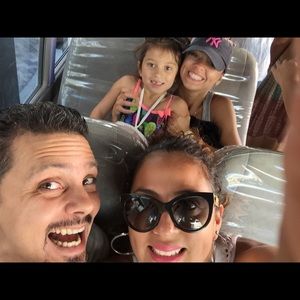 Meet your Posher, Vanessa