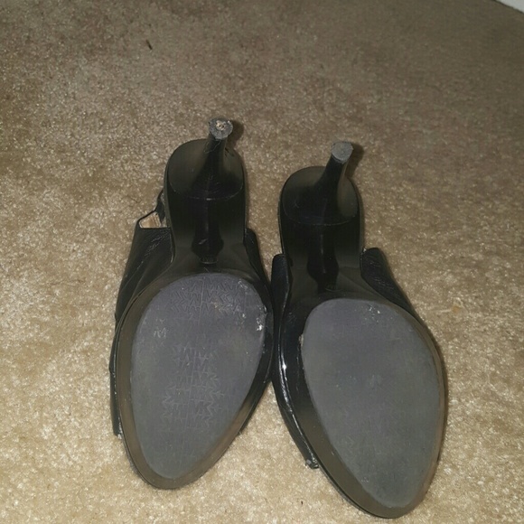 MICHAEL KORS PLATFORM HEELS - Picture 4 of 4