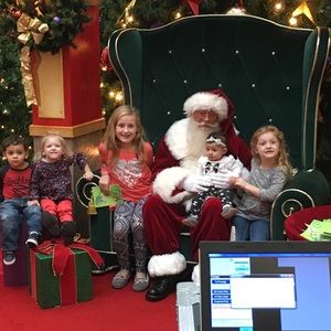 Meet your Posher, Christina