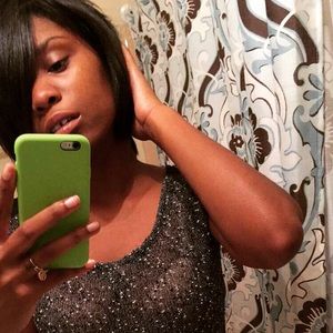 Meet your Posher, Larae