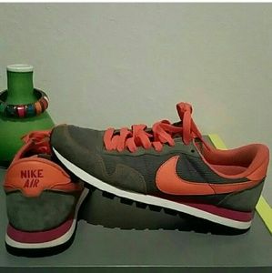 Nike Air Pegasus 83