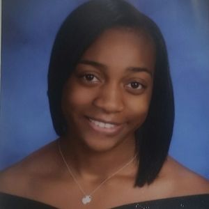 Meet your Posher, Alexsis