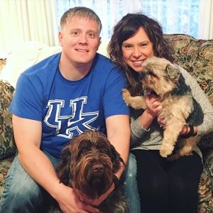 Meet your Posher, Lara