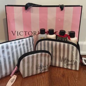 Ultimate Moisture Sparkly Striped Travel Set