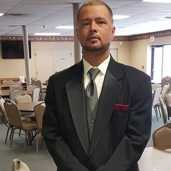 Meet your Posher, Jorge - Picture 1 of 1