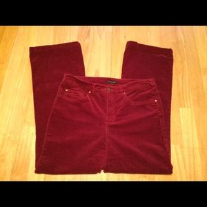 Ladies Jones New York Corduroy pants