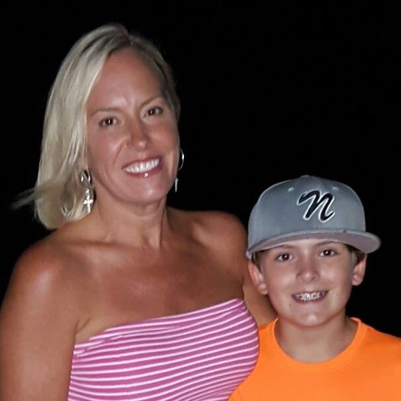 Meet your Posher, Cecelia