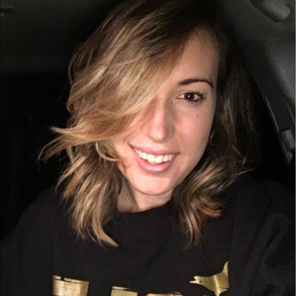 Meet your Posher, Katelyn