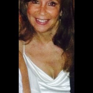 Meet your Posher, Vita