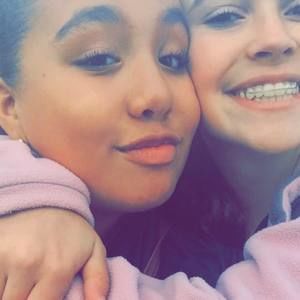 Meet your Posher, Lauryn