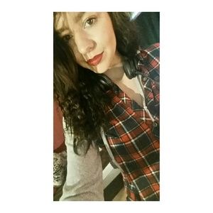 Meet your Posher, Samantha