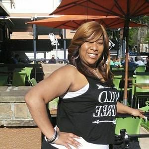 Meet your Posher, Joi