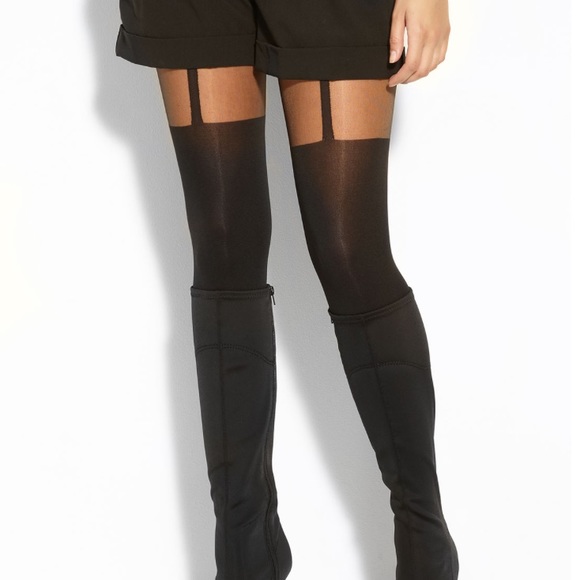 Pretty Polly Accessories - 💟 Pretty Polly 'Suspended' Suspender Style Tights
