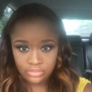 Meet your Posher, Brianna