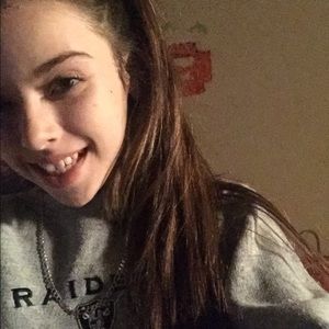 Meet your Posher, Cecelia