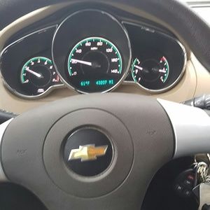 Meet your Posher, Victor