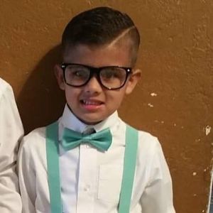 Meet your Posher, Charles