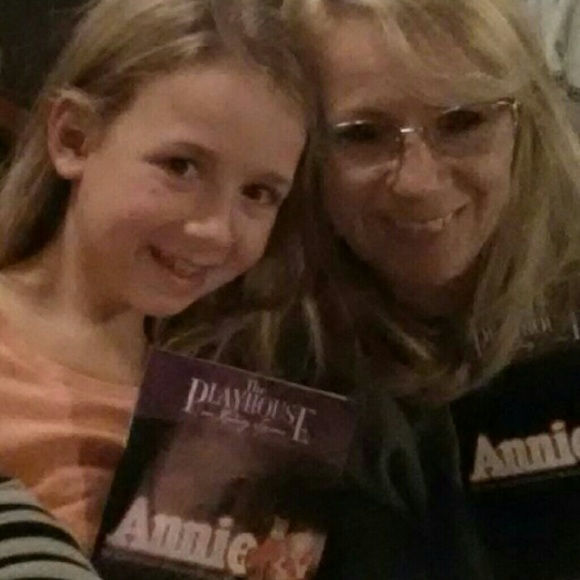 Meet your Posher, Annie