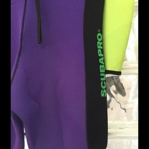 Scuba wet suit size