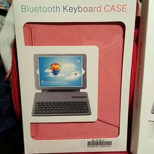 Bluetooth keyboard case