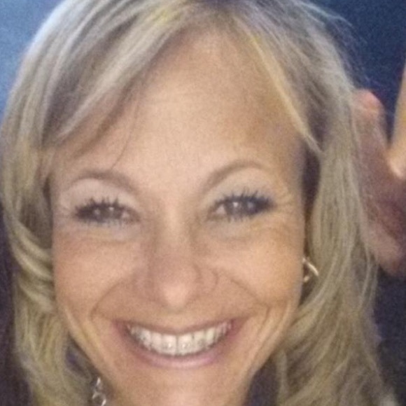Meet your Posher, Dawn - Picture 1 of 1