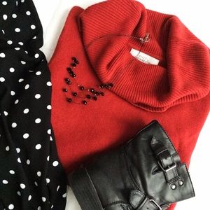 Lovely Rust Turtleneck