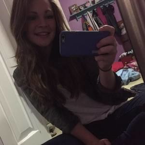 Meet your Posher, Mikala