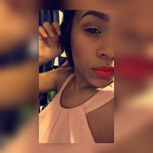 Meet your Posher, Jarleny