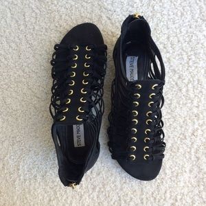 Steve Madden "Kagie" Gladiator Sandals