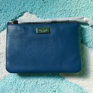 NWOT blue Kate Spade wristlet