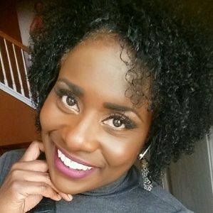 Meet your Posher, Jaquitta