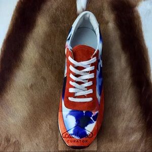 👀 Eye catching trainers