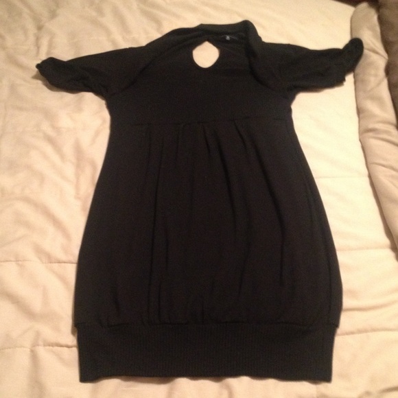 Black "sweater" dress - Picture 2 of 4