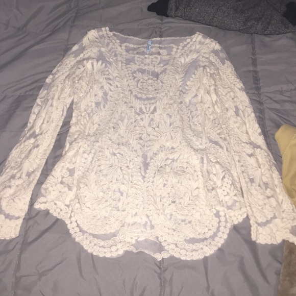 White Lace Long Sleeve
