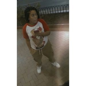 Meet your Posher, Lemae