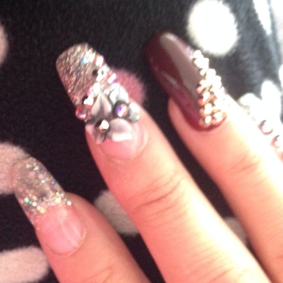 Meet your Posher, Montserrat - Picture 1 of 1