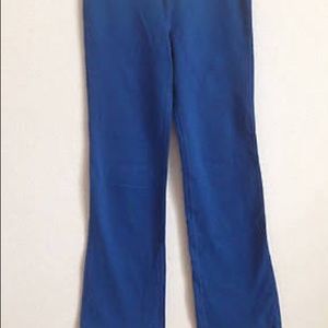 Like new Lululemon astro pant in 10