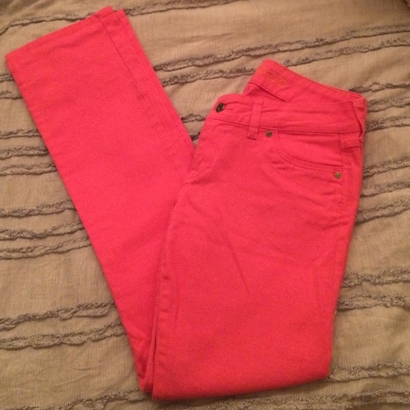 Delia's Morgan pink jeans 9/10R