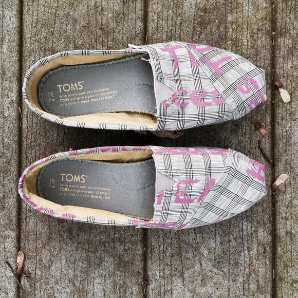 TOMS Dare To Teach Vegan Classic Slip-Ons